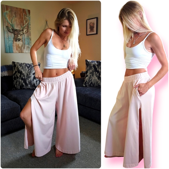 NWOT fp Movement Hot Shot Slit Wide Leg Pants in Bleached Coral Sold Out Color - Picture 10 of 17